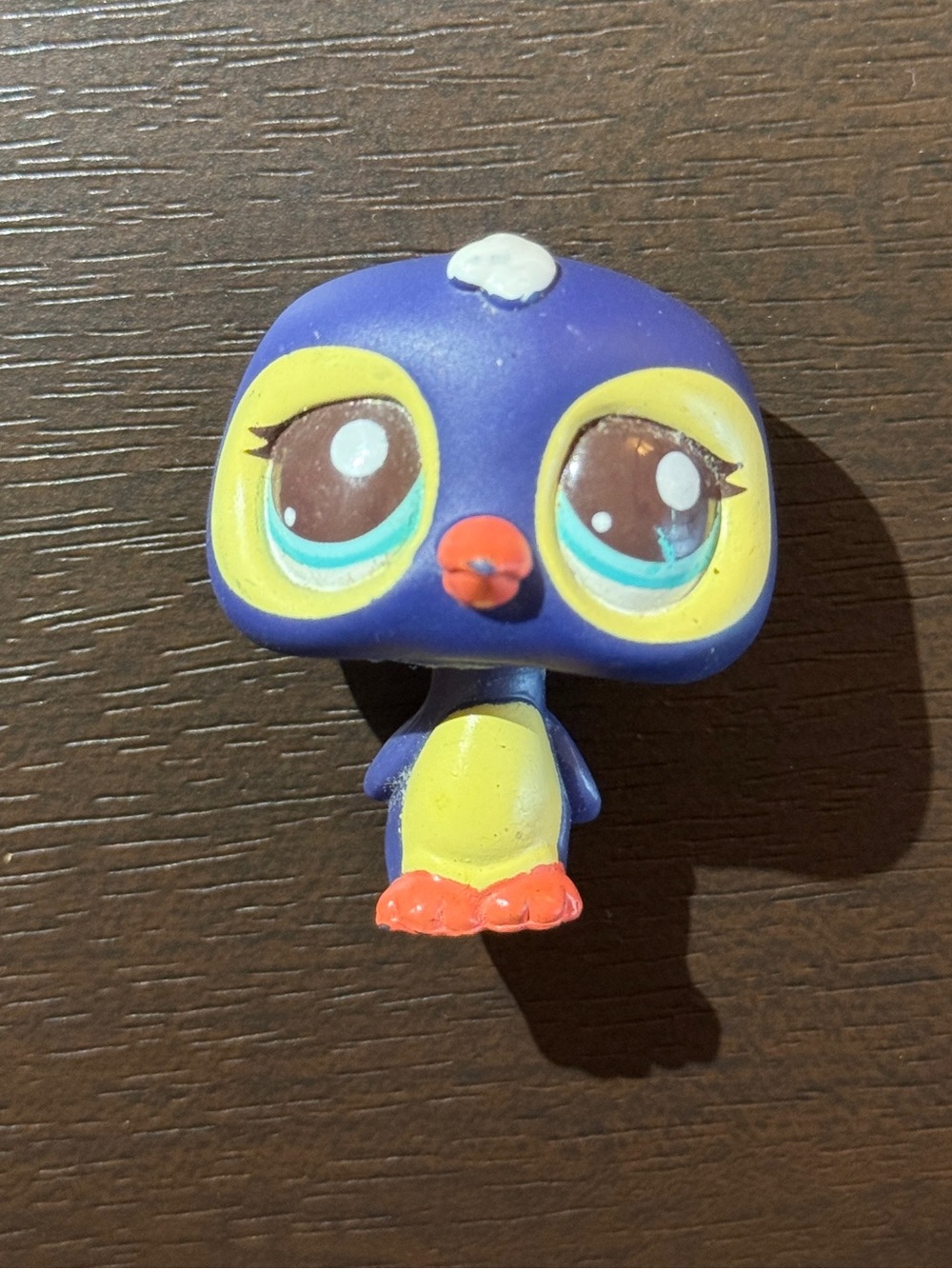 Littlest Pet Shop Penguin Brown Eyes Momma & Baby (Momma Only)-Hard To Find